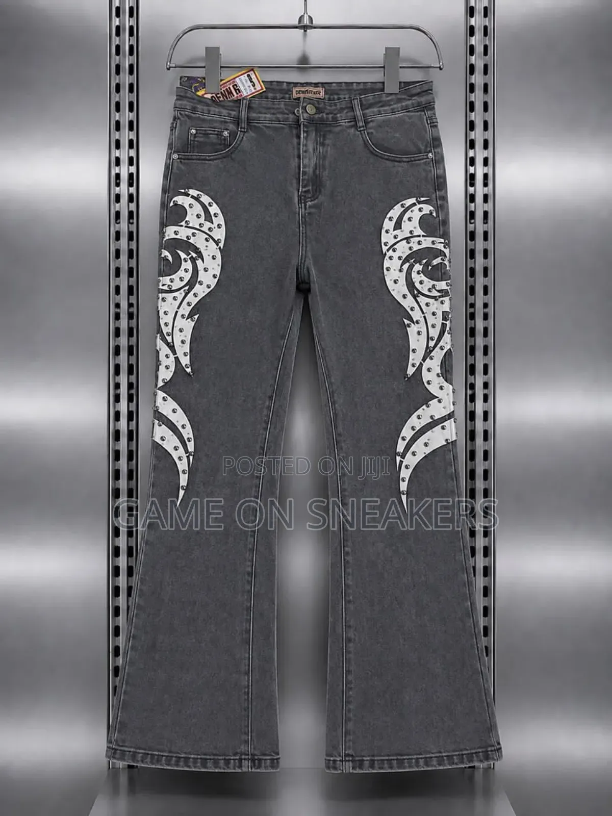 Baggy and Flare Jeans  With Side Chain