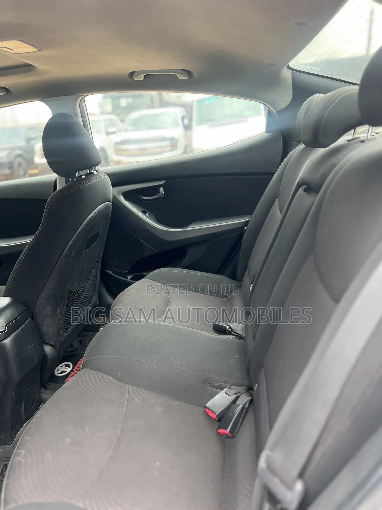 Hyundai Elantra 2015 Silver