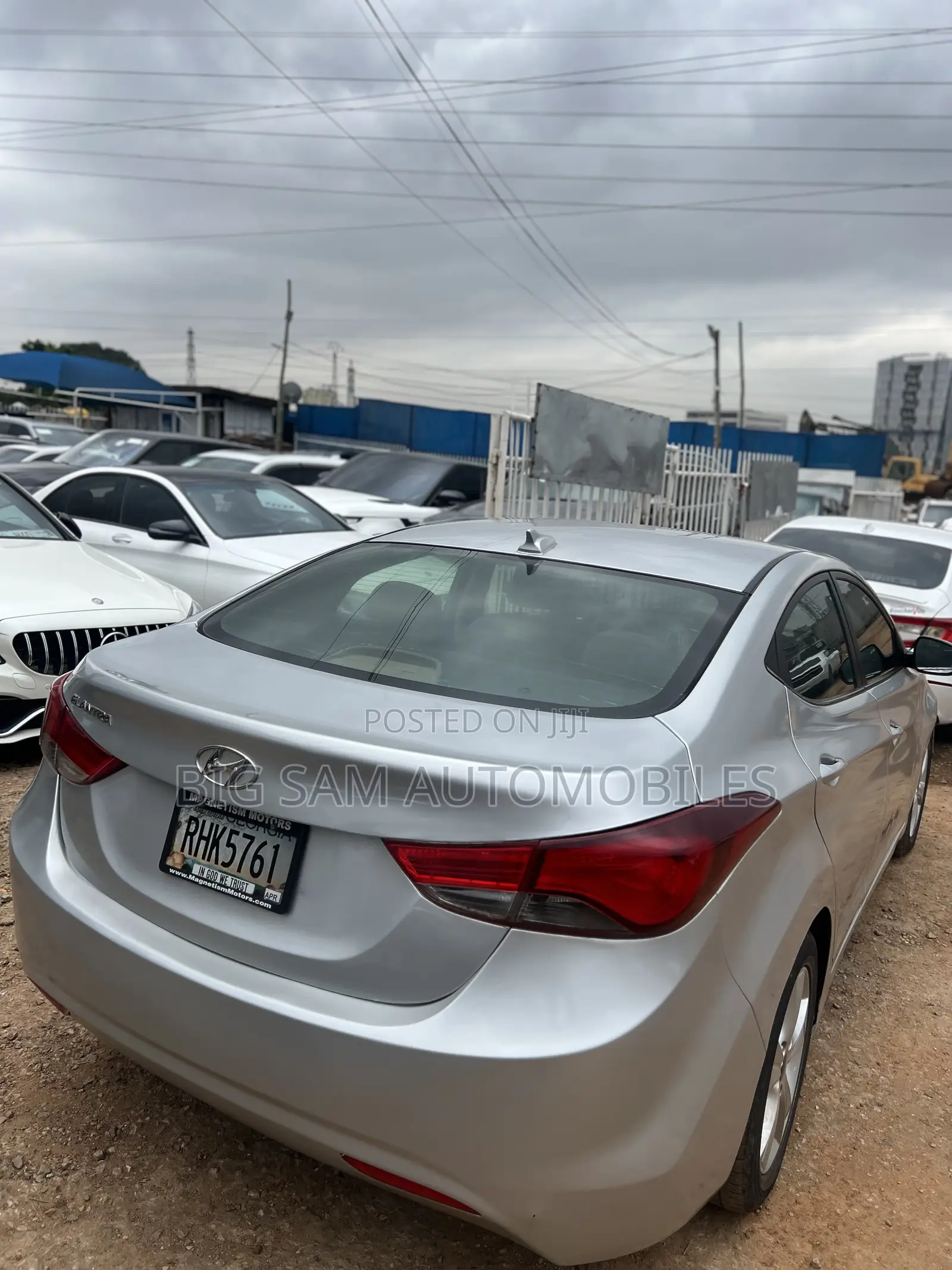 Hyundai Elantra 2015 Silver