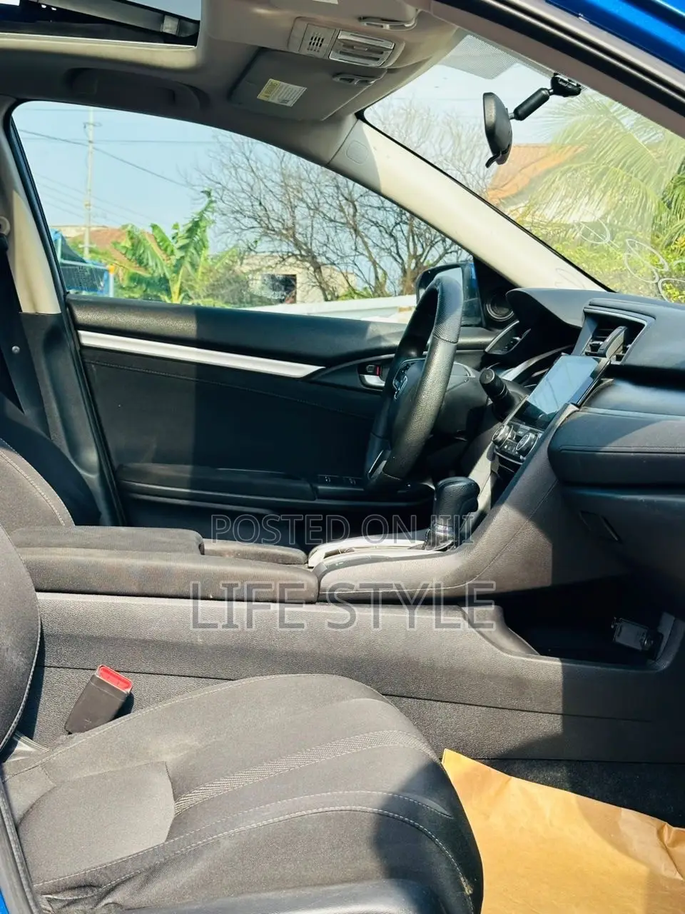 Honda Civic 2016 Blue