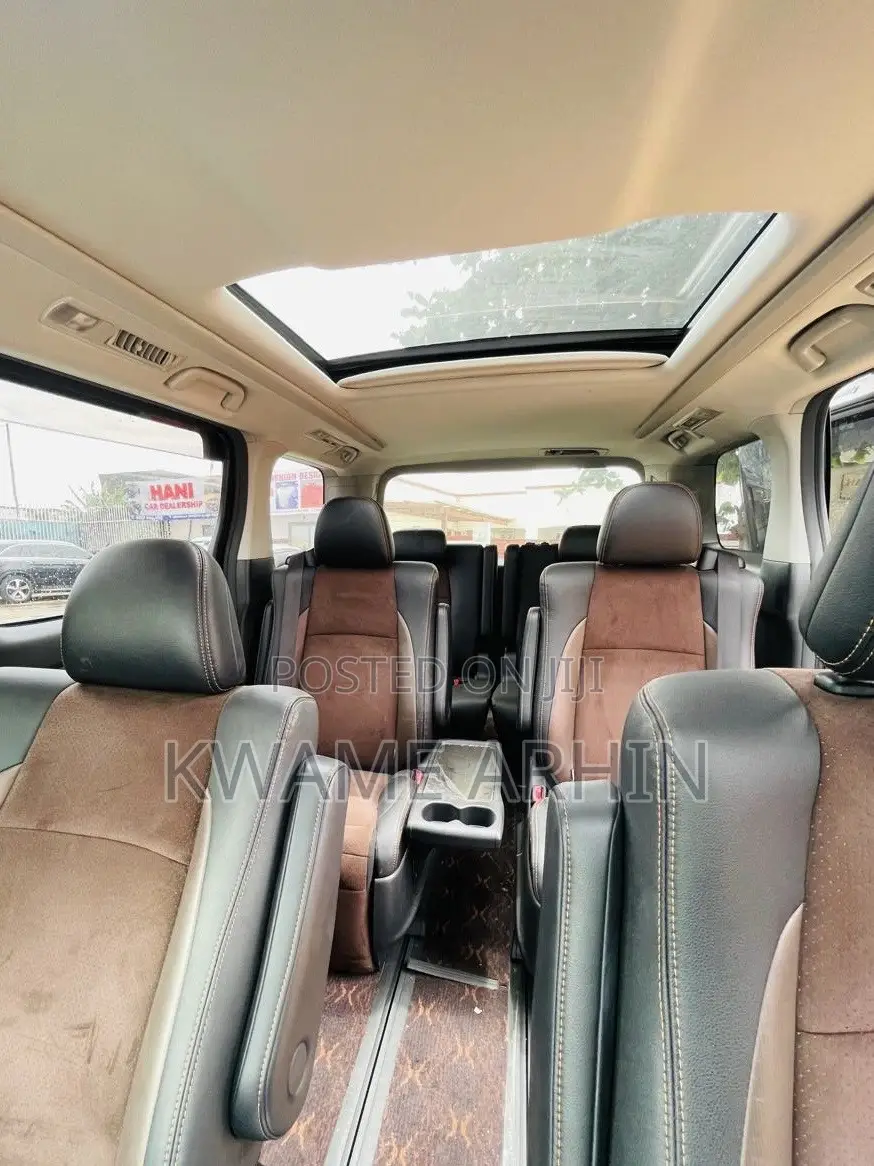 Toyota Alphard 2.4 Petrol FWD 2013 Black