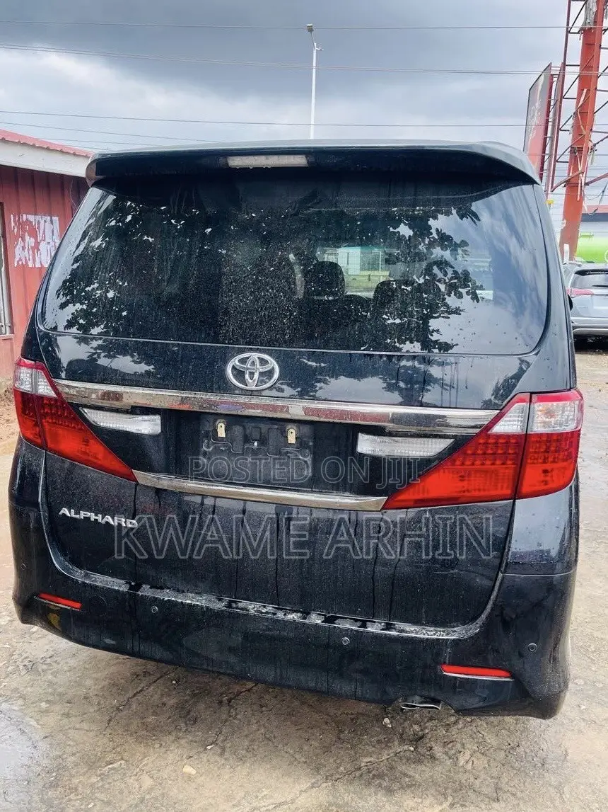 Toyota Alphard 2.4 Petrol FWD 2013 Black
