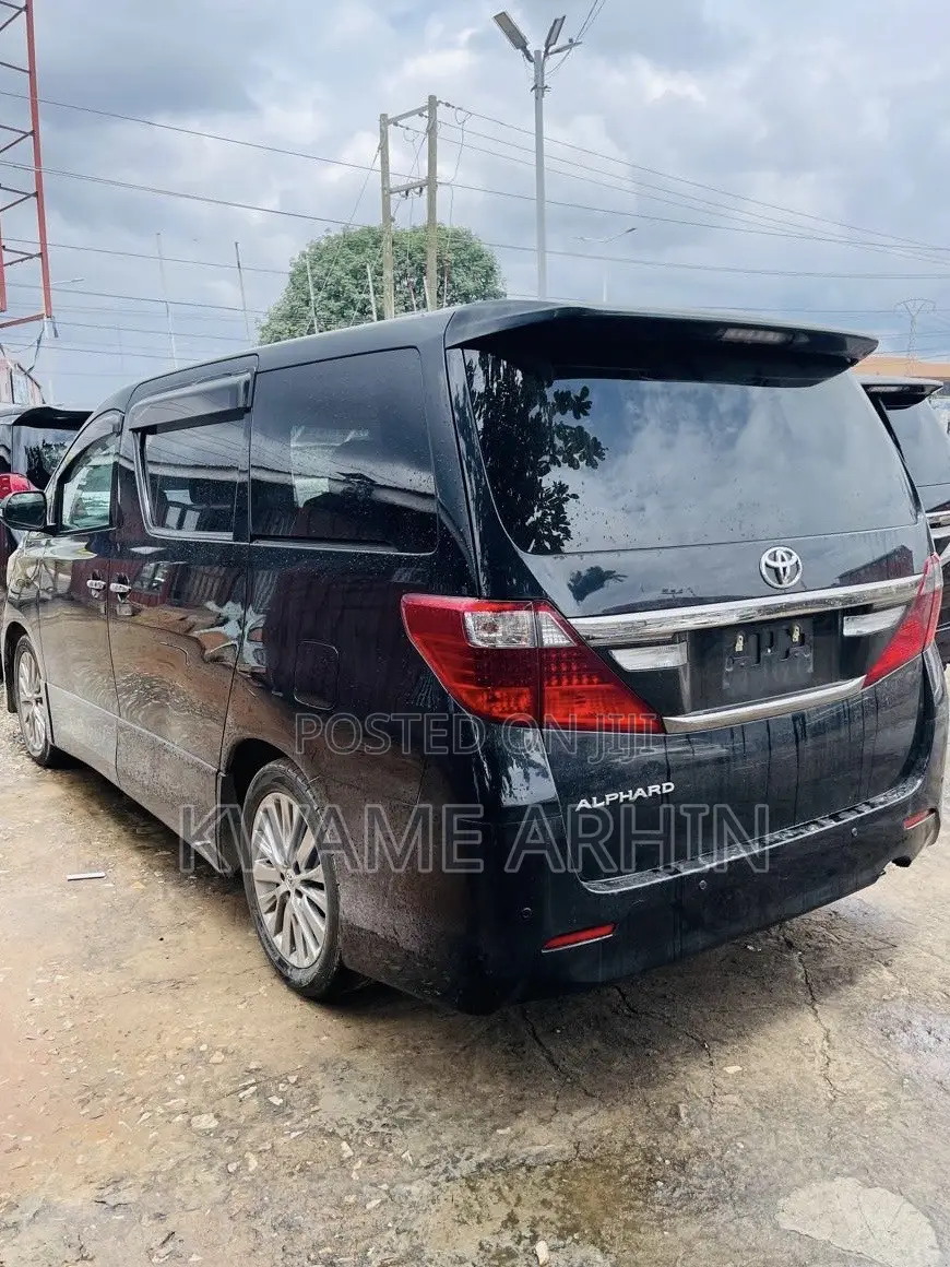 Toyota Alphard 2.4 Petrol FWD 2013 Black