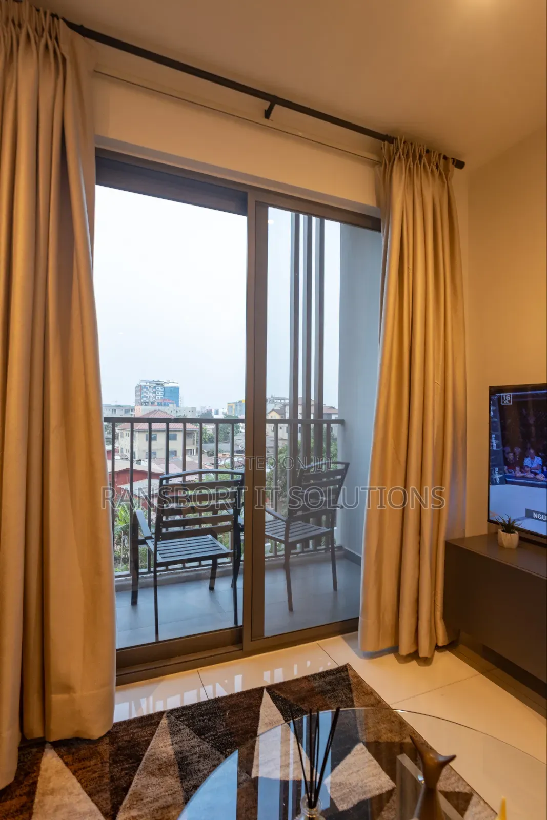 Furnished 1bdrm Apartment in Loxwood, Boundary Road Area for sale