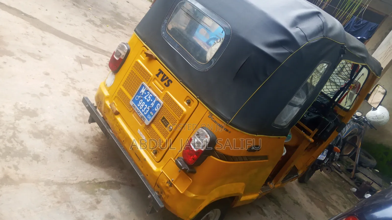 TVS King Deluxe Plus iTouch Start 2025 Yellow