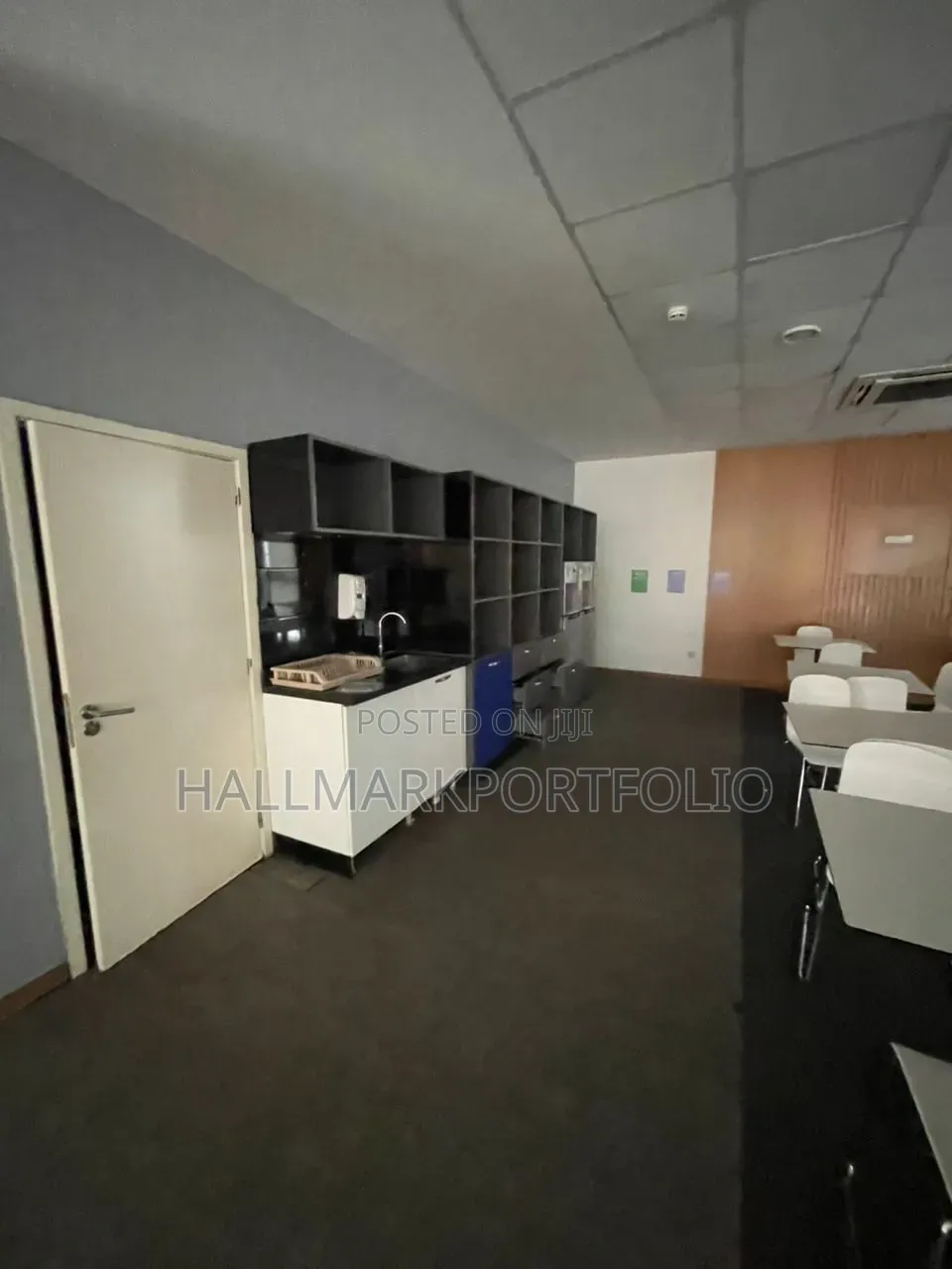 1200sqm Office Space Cantonment