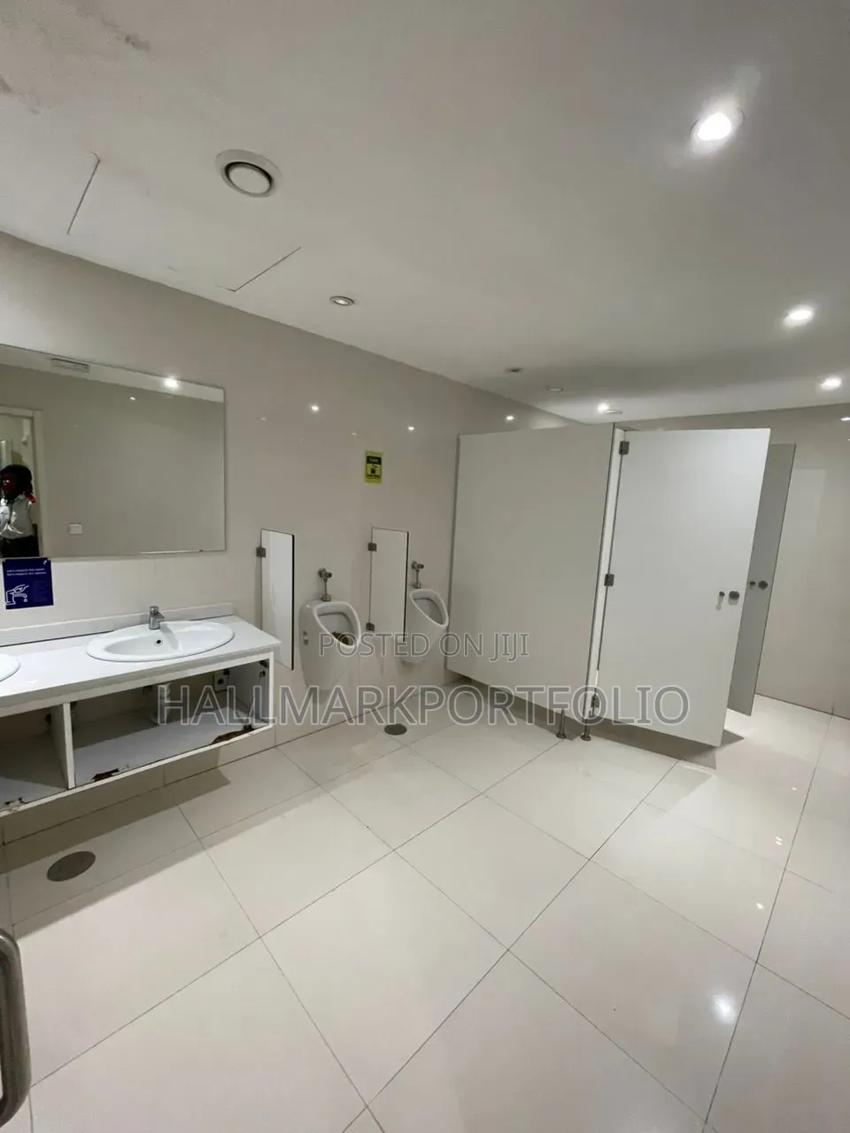 1200sqm Office Space Cantonment