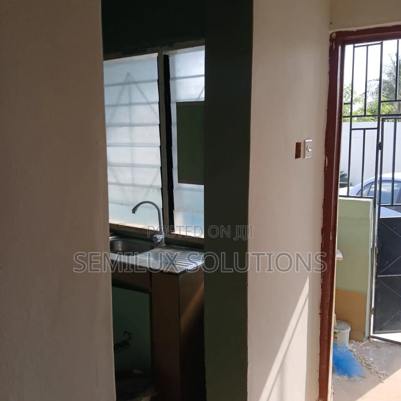 1bdrm Block of Flats in Olive Lounge, Amasaman for rent