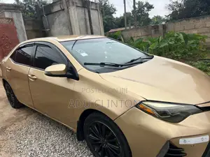 Toyota Corolla 2016 Gold
