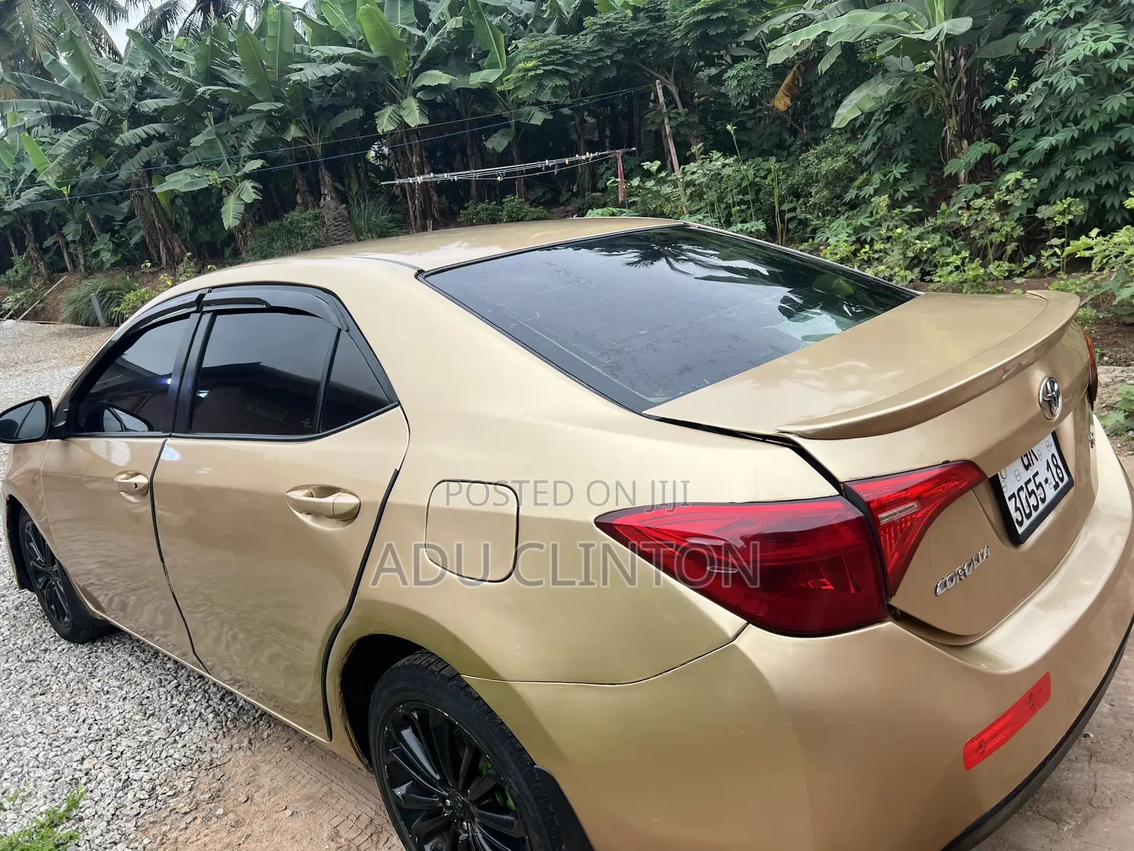 Toyota Corolla 2016 Gold