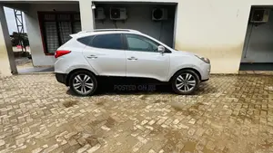 Hyundai Tucson Limited AWD 2014 Silver