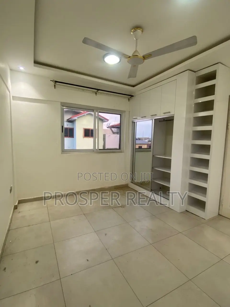2bdrm Apartment in Borteyman Snnit, Tema Metropolitan for rent