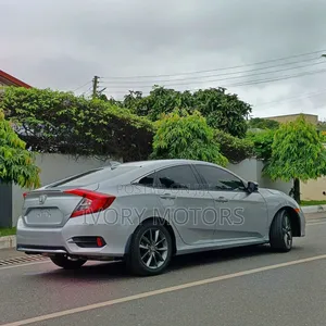 Honda Civic 2019 Silver