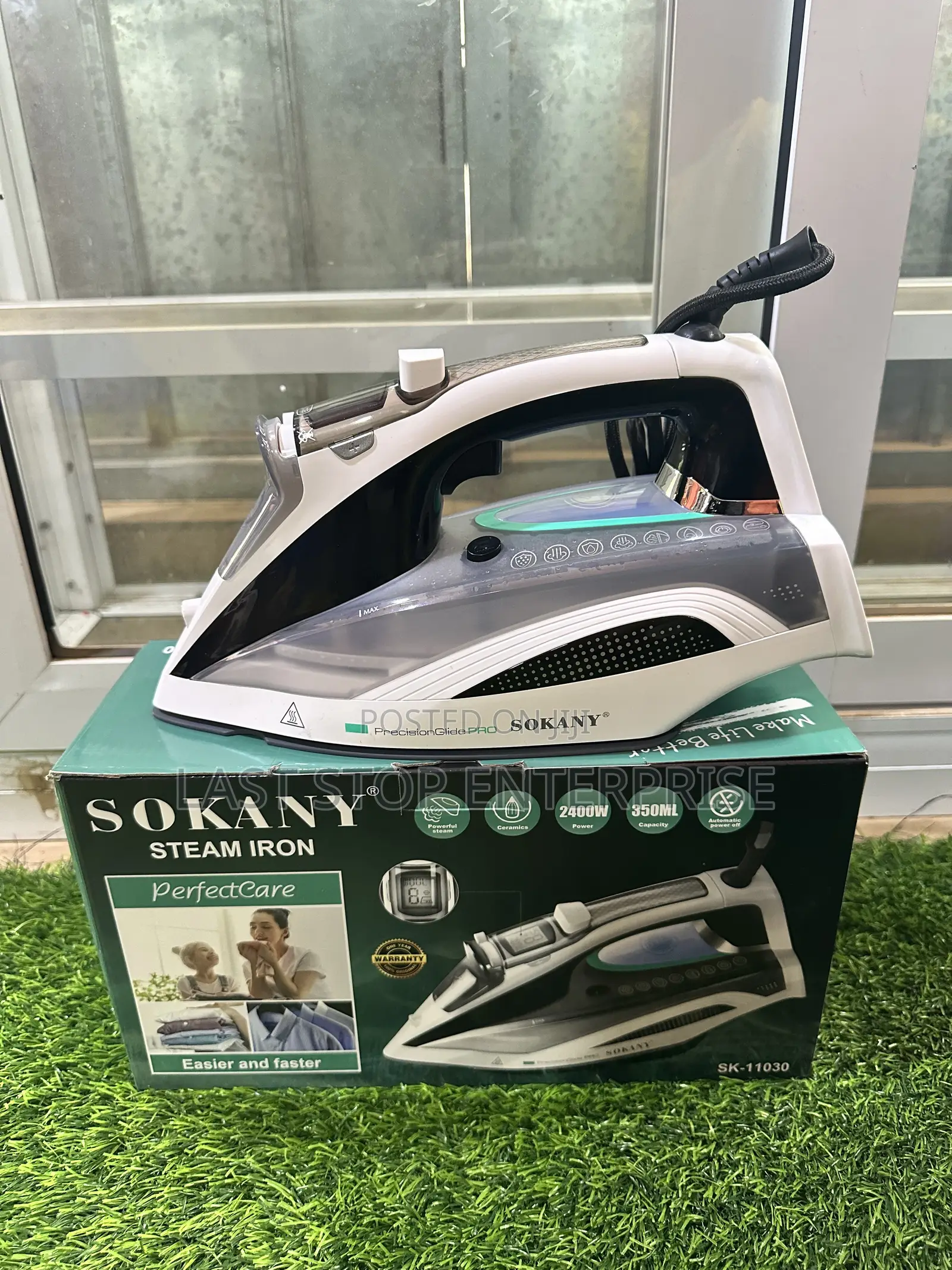 Quality and Classic Sokany Steam Iron