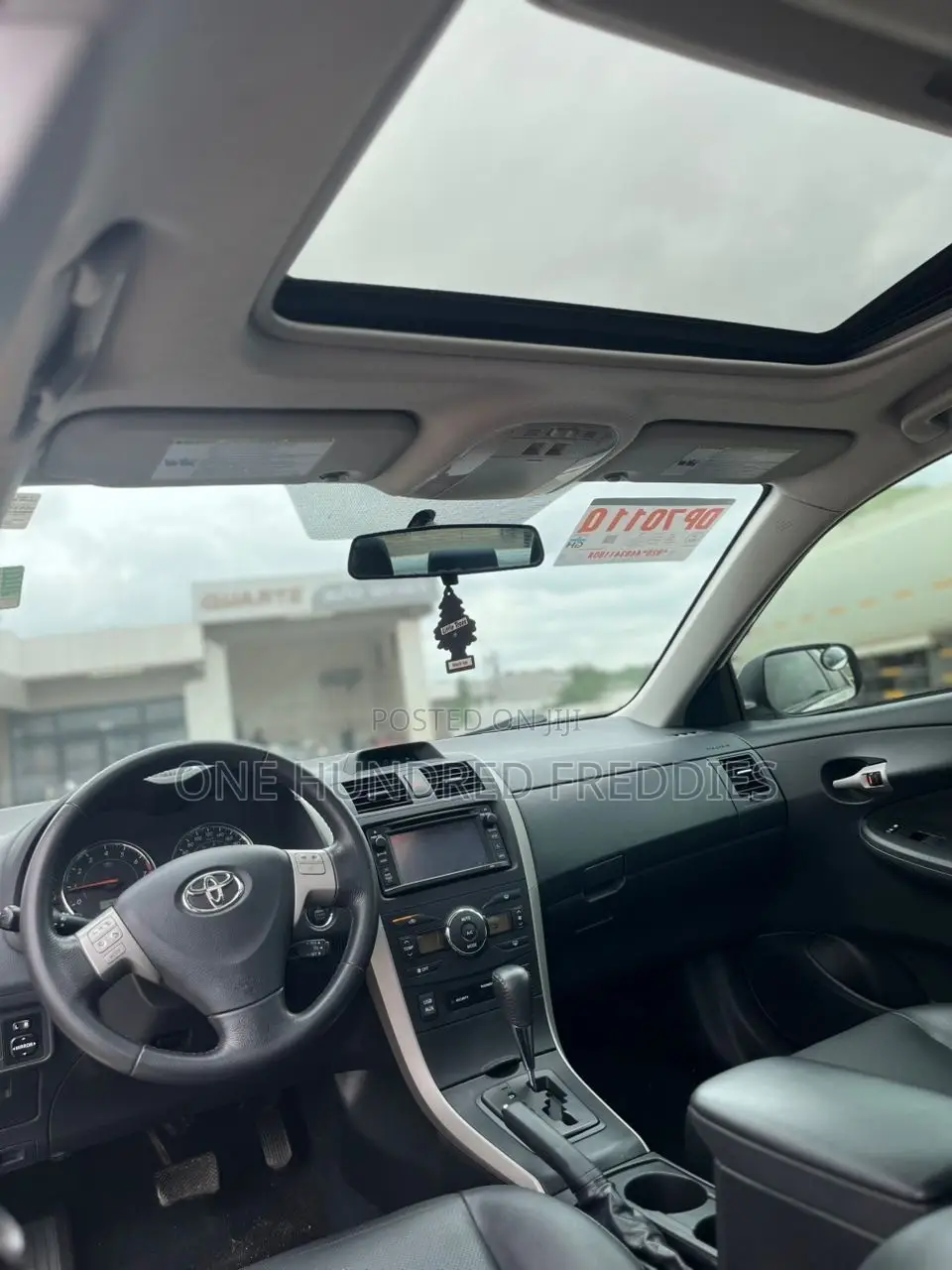 Toyota Corolla 2013 White
