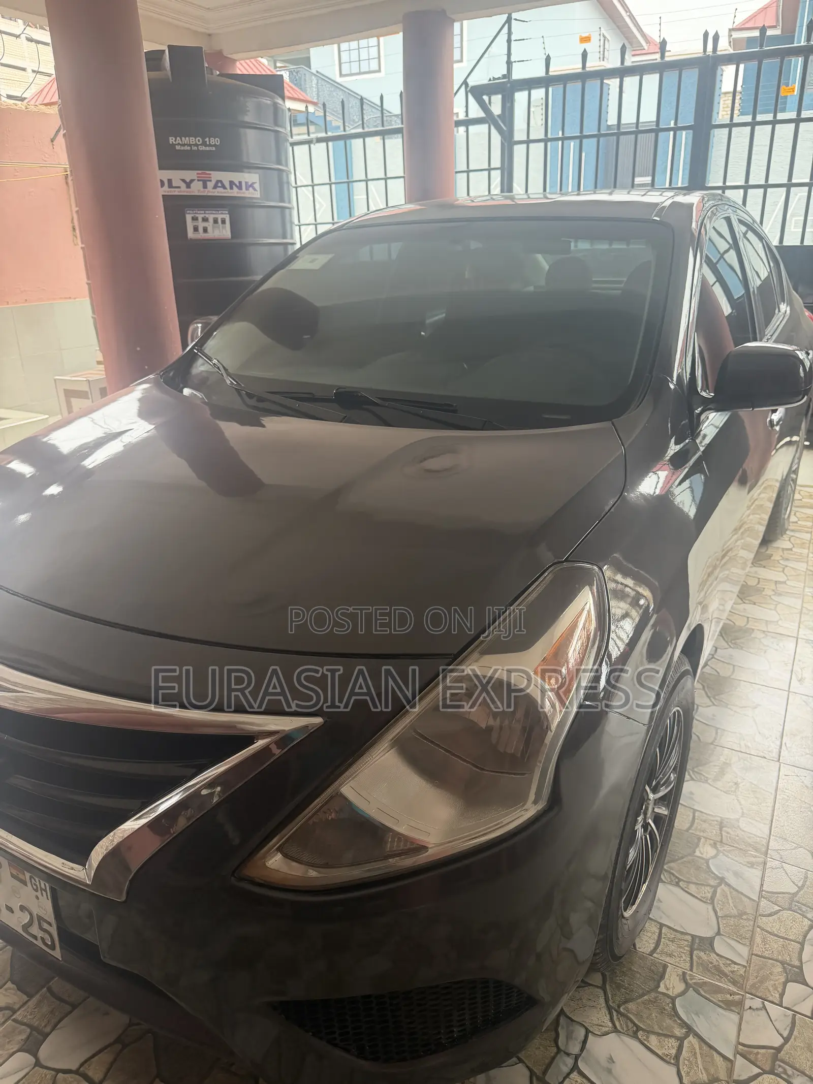 New Nissan Versa 1.6 S 4dr Sedan (1.6L 4cyl 5M) 2015 Gray