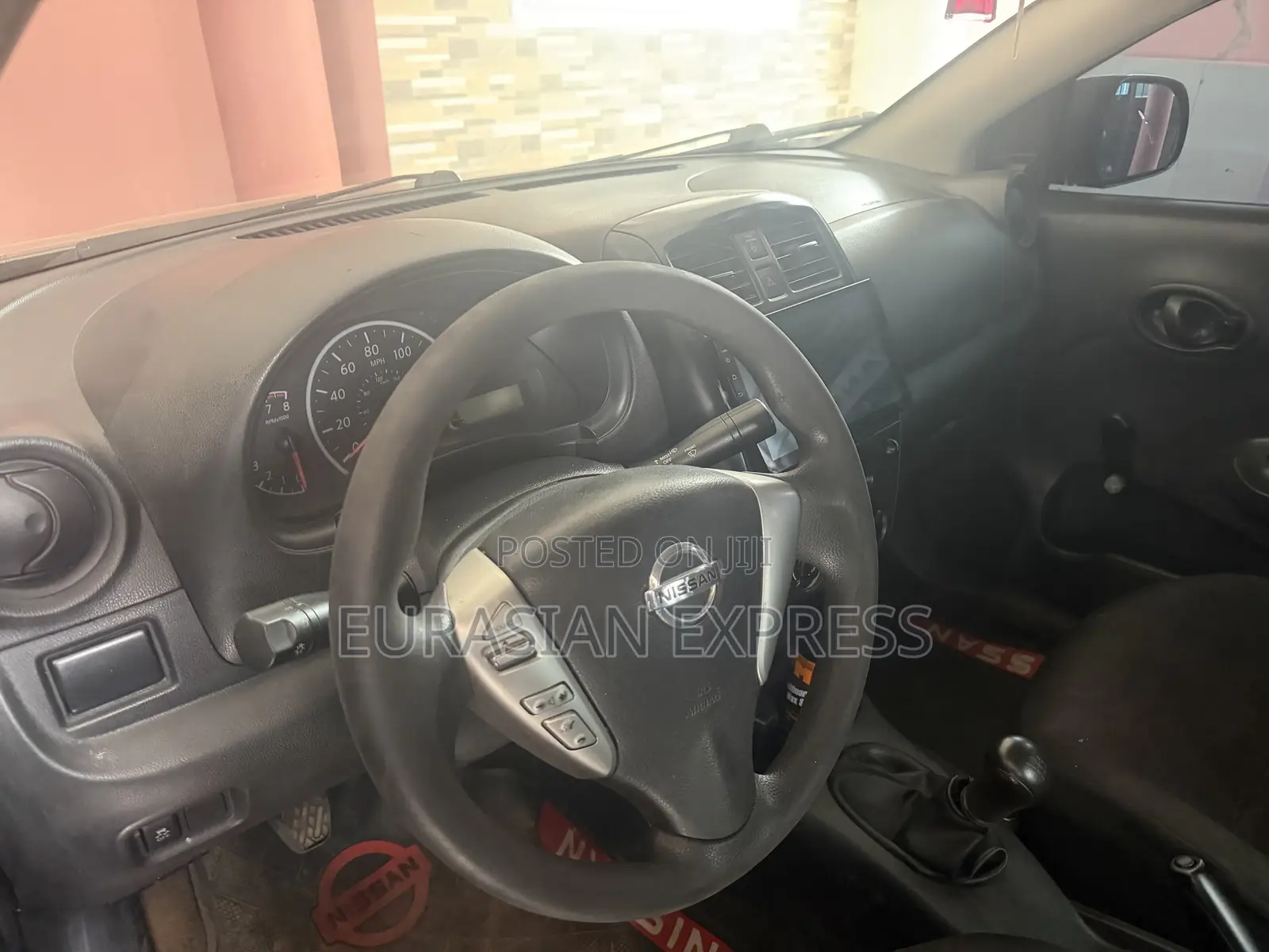 New Nissan Versa 1.6 S 4dr Sedan (1.6L 4cyl 5M) 2015 Gray