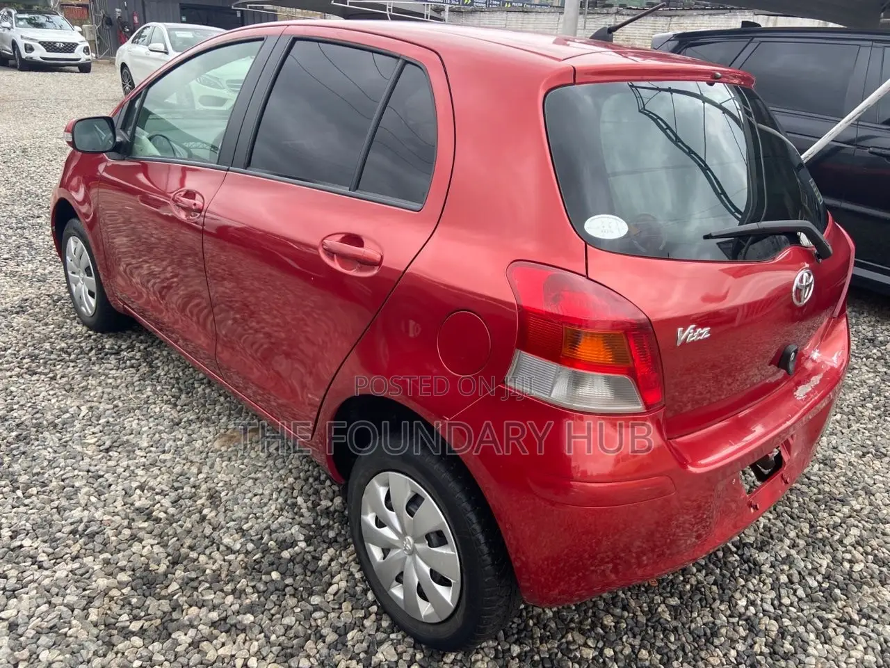 Toyota Vitz 1.3 FWD 5dr 2010 Orange