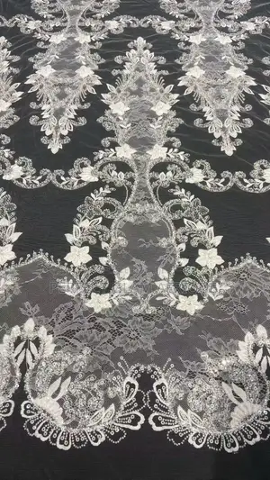 Chantilly Luxurious Lace