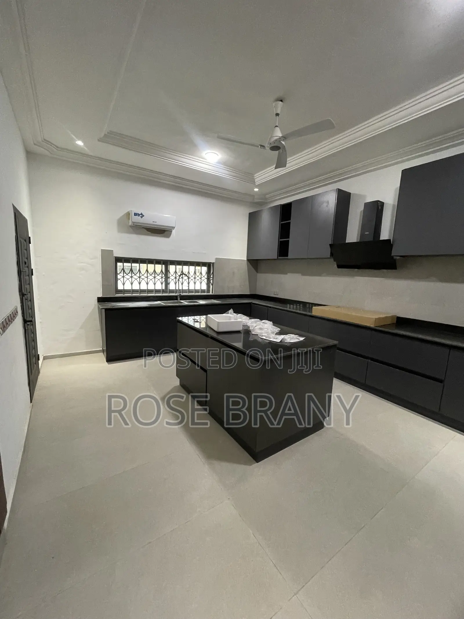 4bdrm House in Palm Ridge, Accra Metropolitan for rent