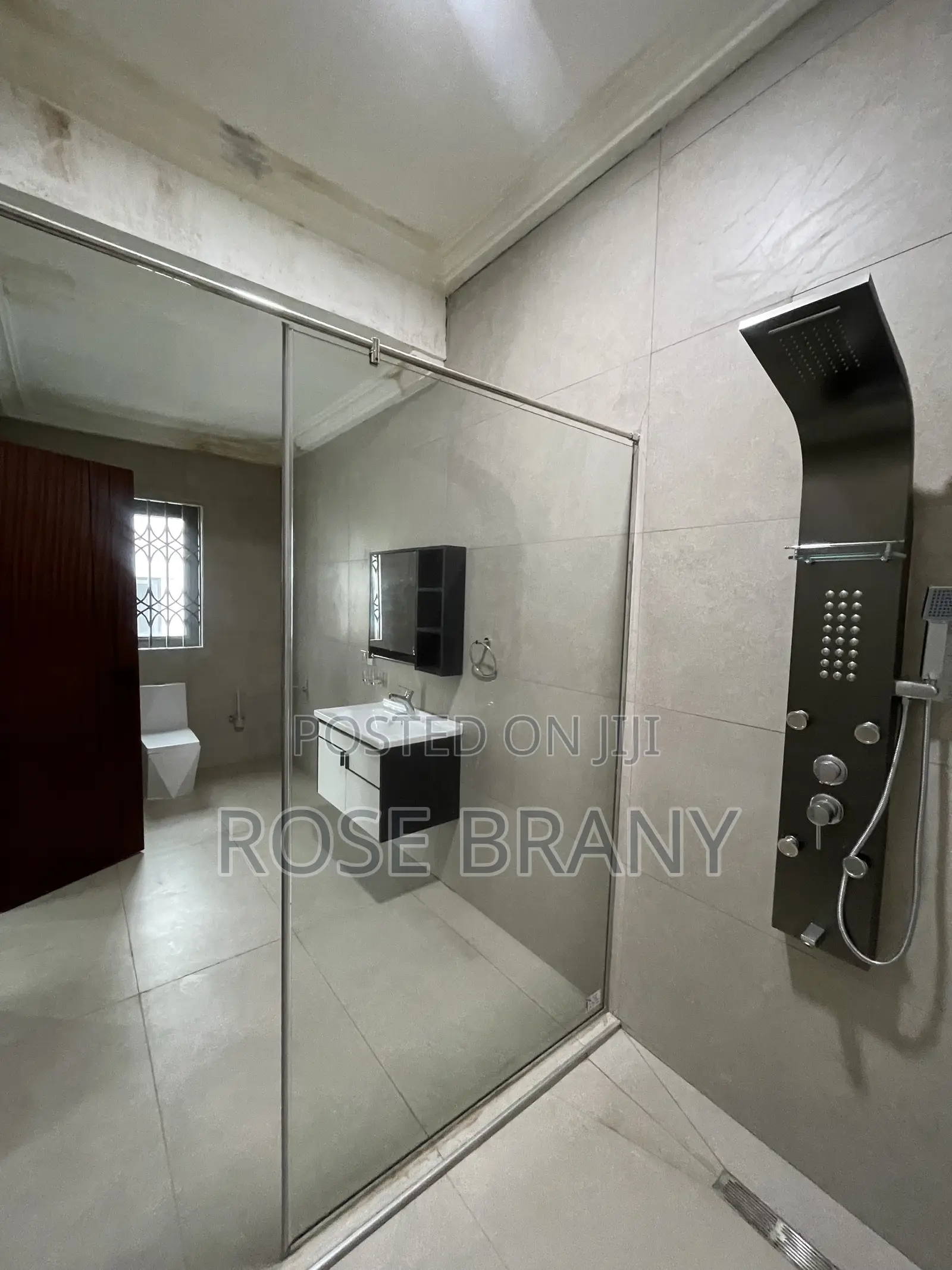 4bdrm House in Palm Ridge, Accra Metropolitan for rent