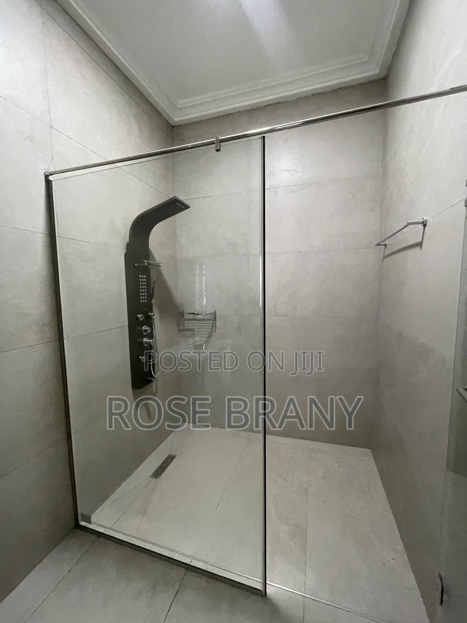 4bdrm House in Palm Ridge, Accra Metropolitan for rent