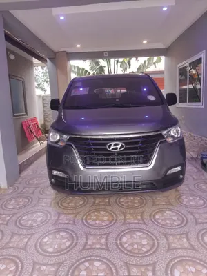 Hyundai H200 2018 Silver