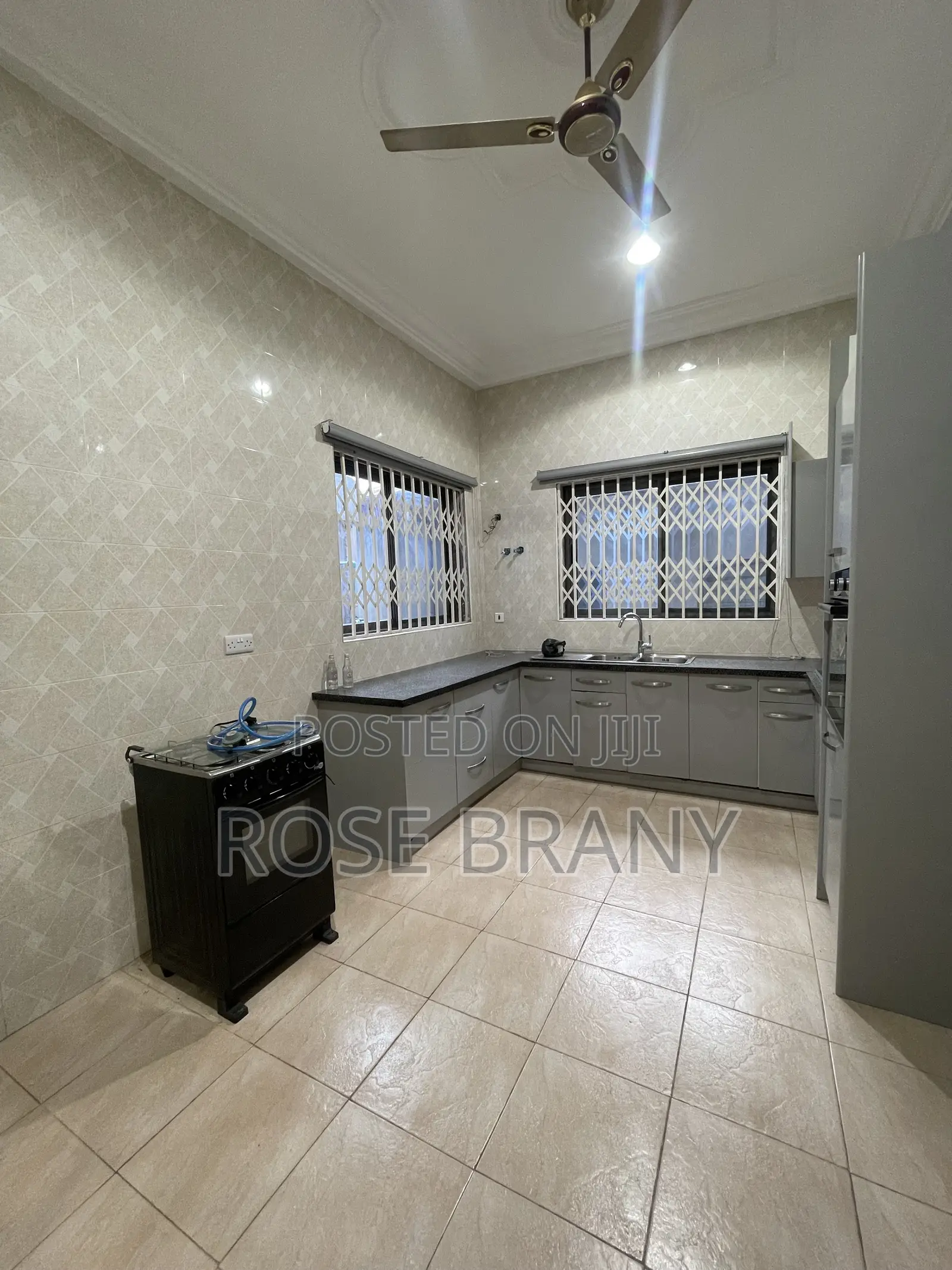 4bdrm House in Accra Metropolitan for rent