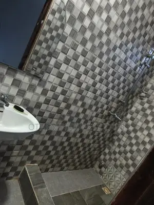2bdrm Apartment in Othen Estate Consult, SDA Area for rent
