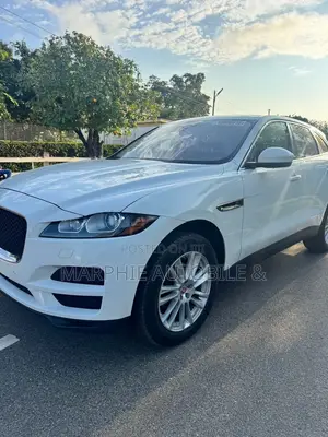 Jaguar F-Pace 35t Prestige AWD 2018 White