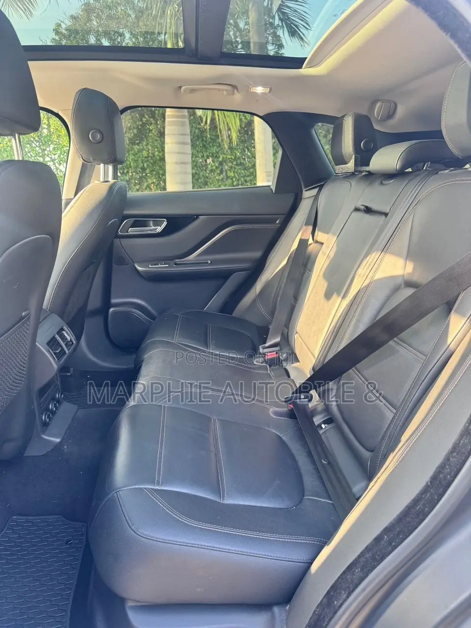 Jaguar F-Pace 35t Prestige AWD 2018 White