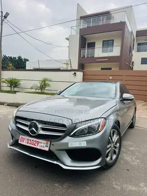 Mercedes-Benz C300 Sport 4Matic Sedan AWD (2.0L 4cyll 7A) 2016 Gray