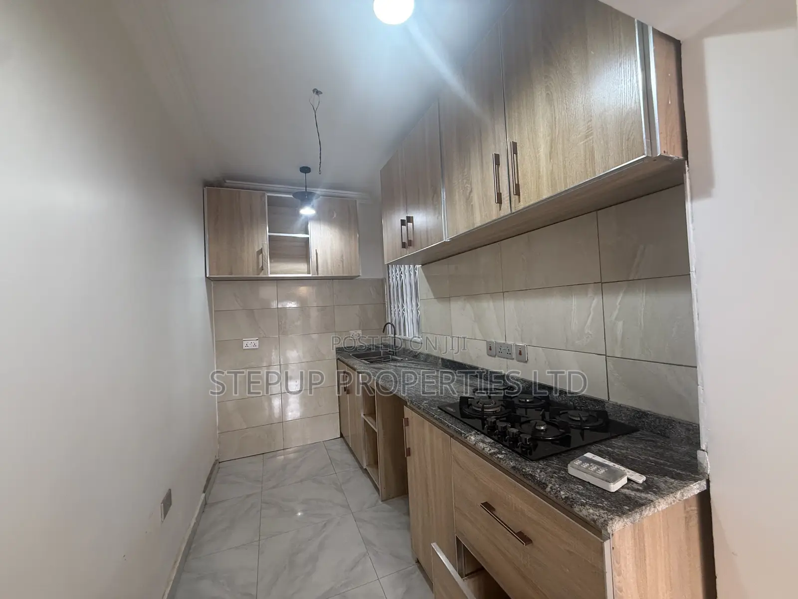 1bdrm Apartment in Lakeside for rent