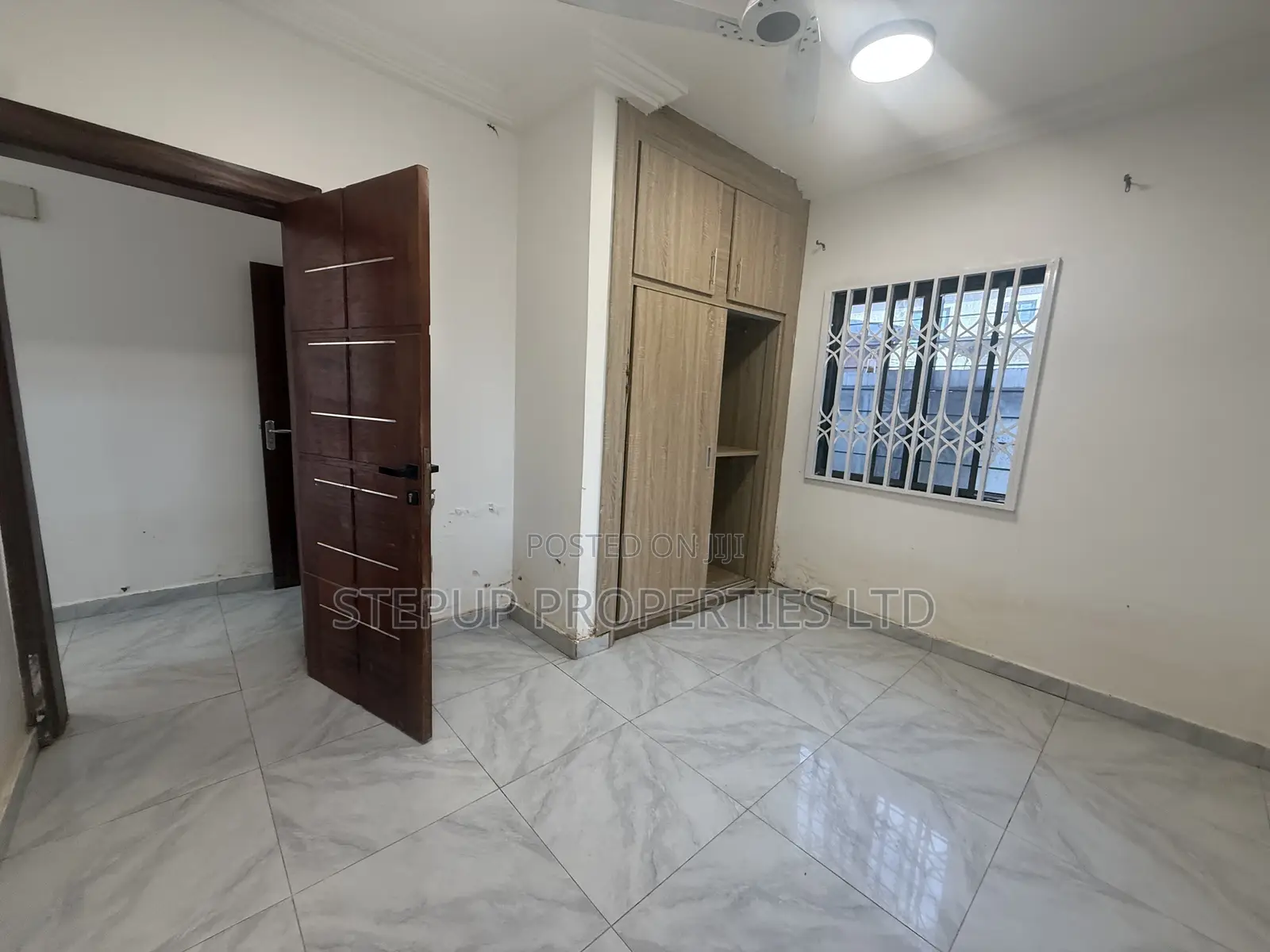 1bdrm Apartment in Lakeside for rent