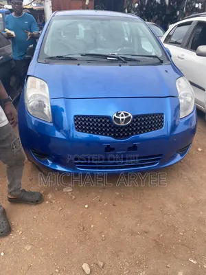Toyota Yaris 2010 Blue