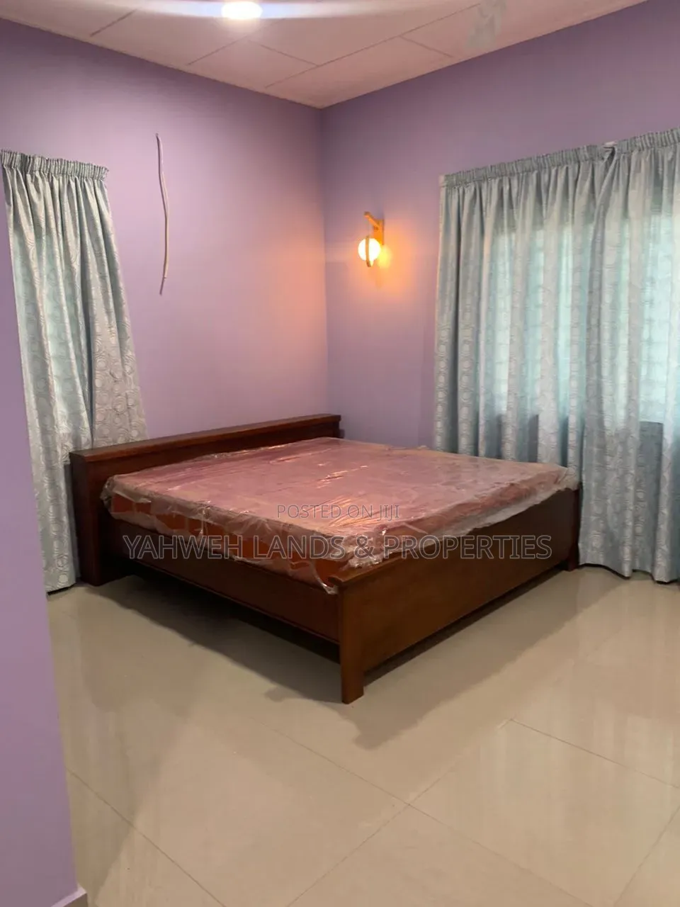 5bdrm House in Com 18, Baatsona Total for rent