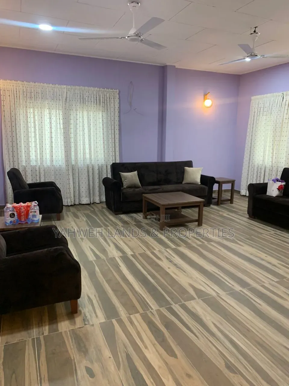 5bdrm House in Com 18, Baatsona Total for rent