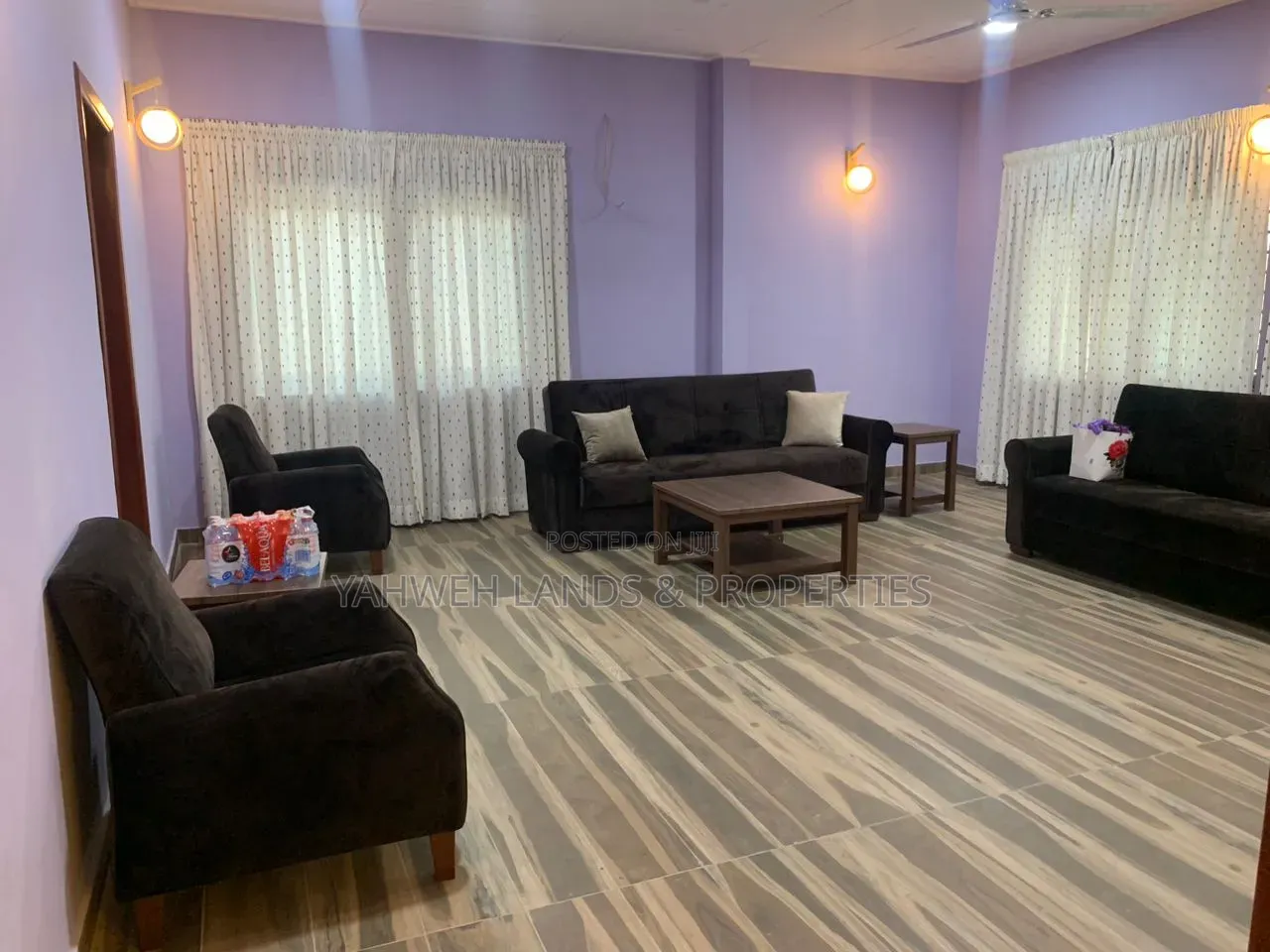 5bdrm House in Com 18, Baatsona Total for rent