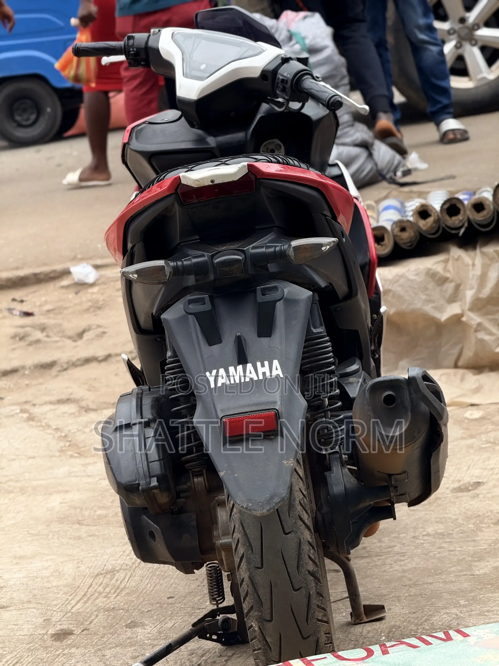 Yamaha Aerox 2025 Red