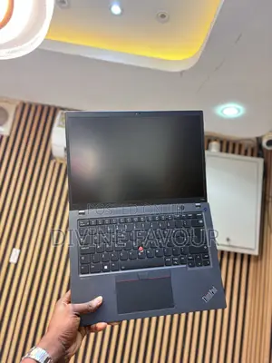 Laptop Lenovo ThinkPad T14s G4 16GB Intel Core i5 SSD 512GB