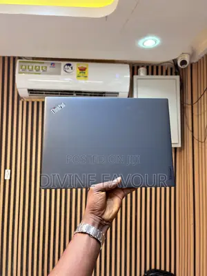 Laptop Lenovo ThinkPad T14s G4 16GB Intel Core i5 SSD 512GB