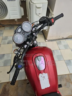 Royal RY125 2025 Red