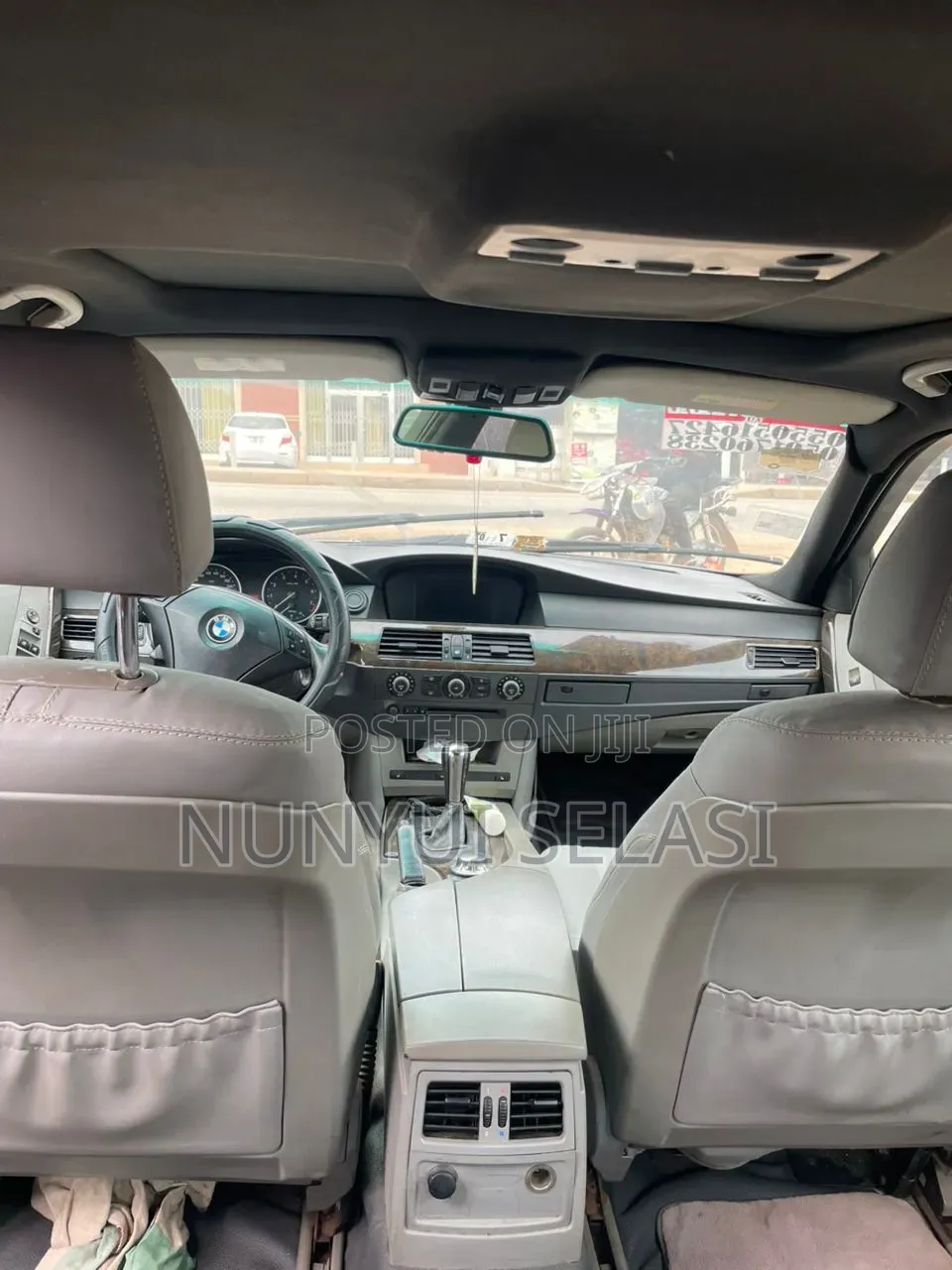 BMW 525i 2005 Gray