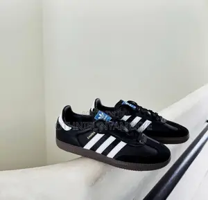 *Adidas Samba*