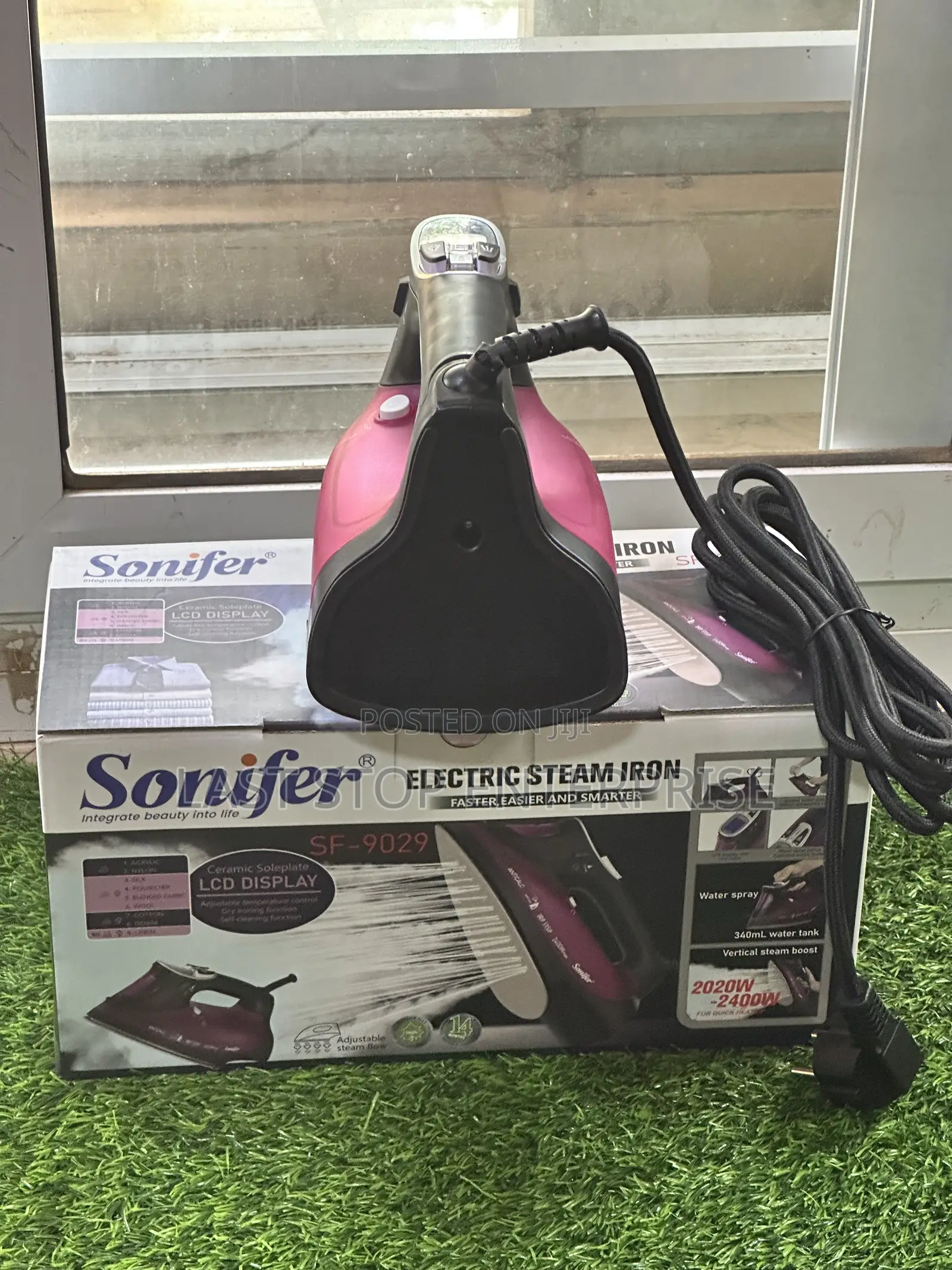 Quality and Classic Sonifer Steam Iron