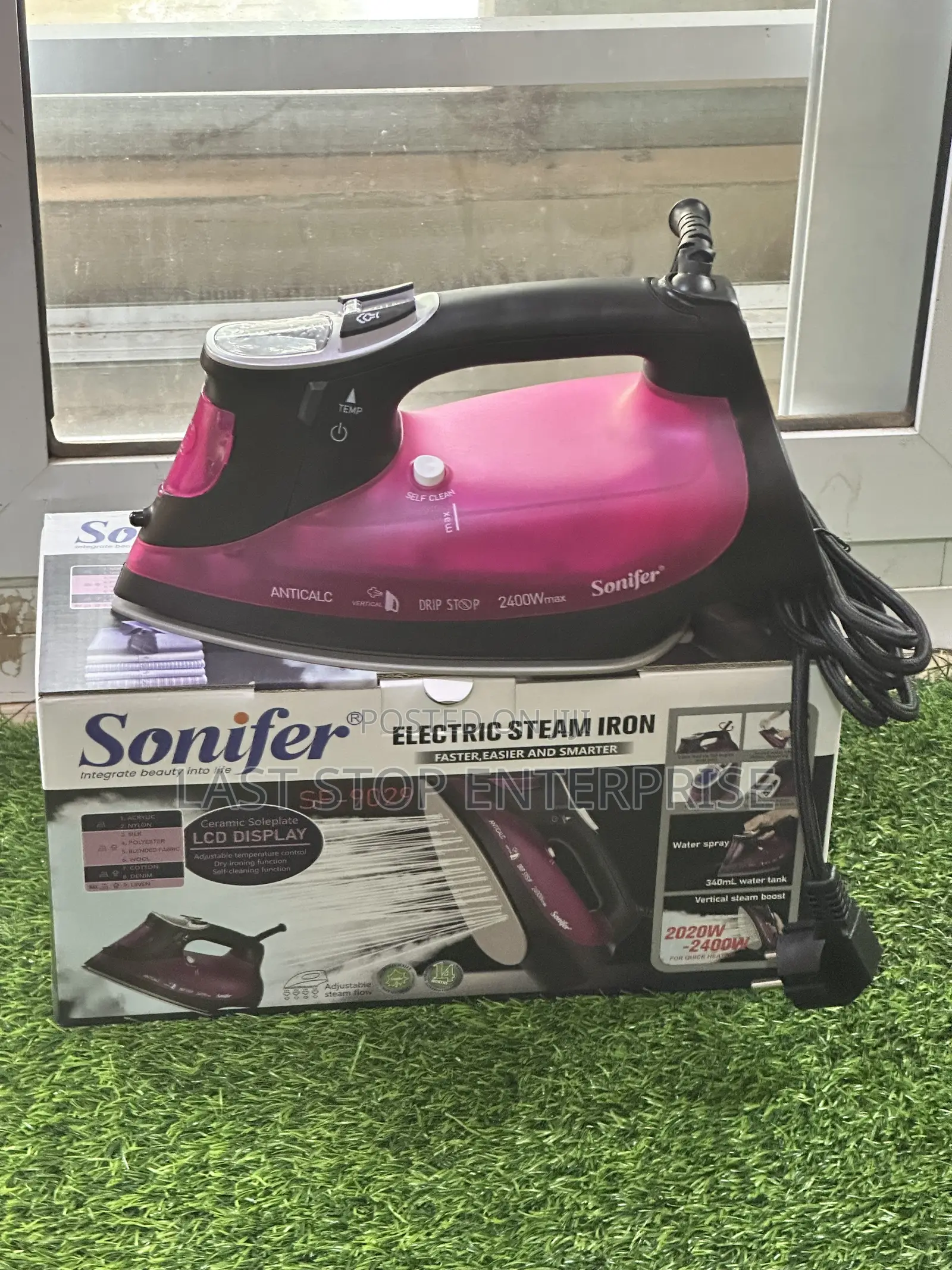 Quality and Classic Sonifer Steam Iron