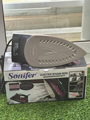 Quality and Classic Sonifer Steam Iron