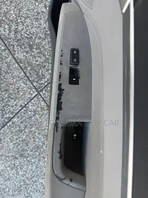 Hyundai Elantra 2017-2020 Front Right Door Card