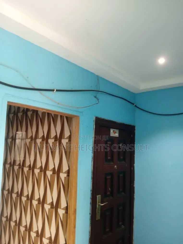 1bdrm Apartment in Lapaz Israel, Nyanmekye for rent