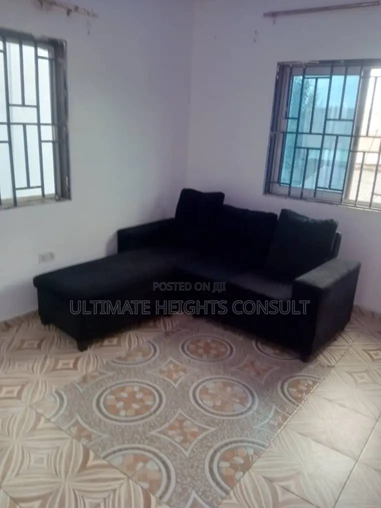 1bdrm Apartment in Lapaz Israel, Nyanmekye for rent